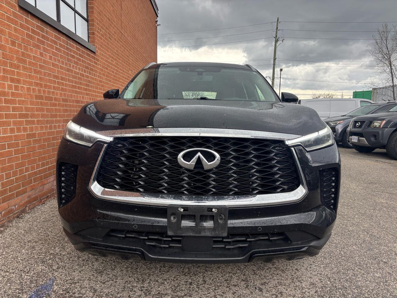 2023 Infiniti QX60 LUXE AWD Photo