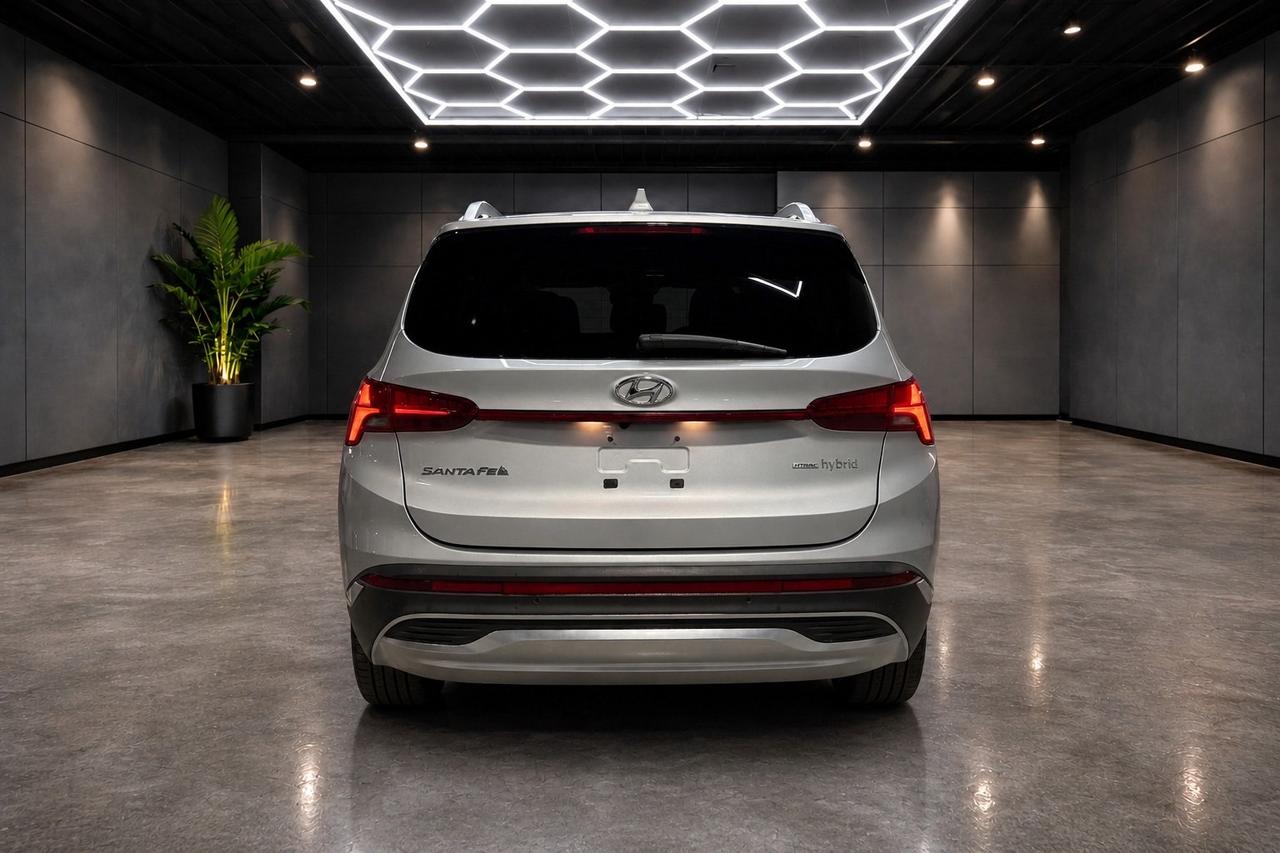 2021 Hyundai Santa Fe Preferred AWD H-TRAC Photo3