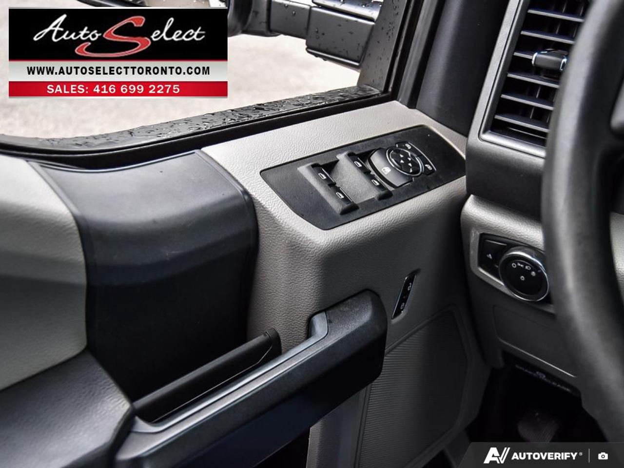 2022 Ford F-250 XL **6.2L V8** 4x4 - Backup Camera - Clean Carfax Photo