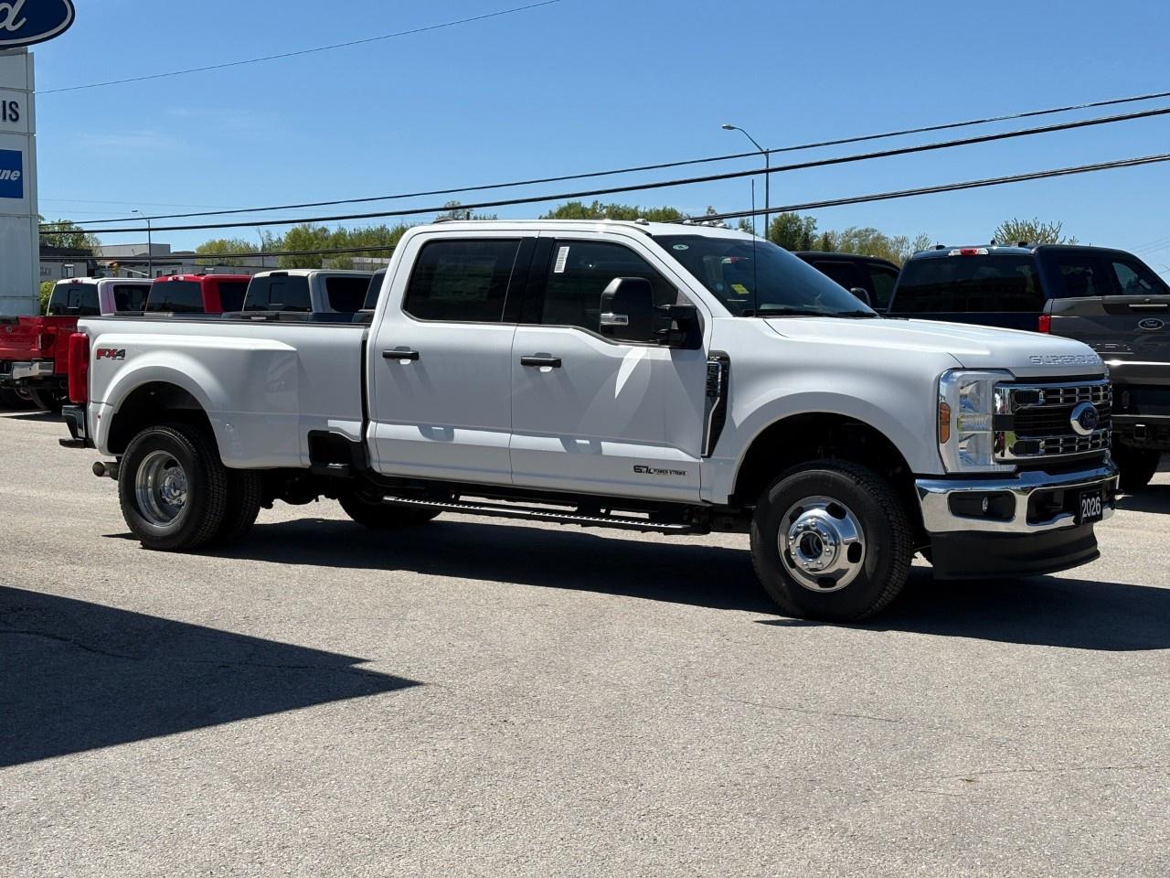 2026 Ford F-350 Super Duty DRW XLT 4WD CREW CAB 8' BOX Photo