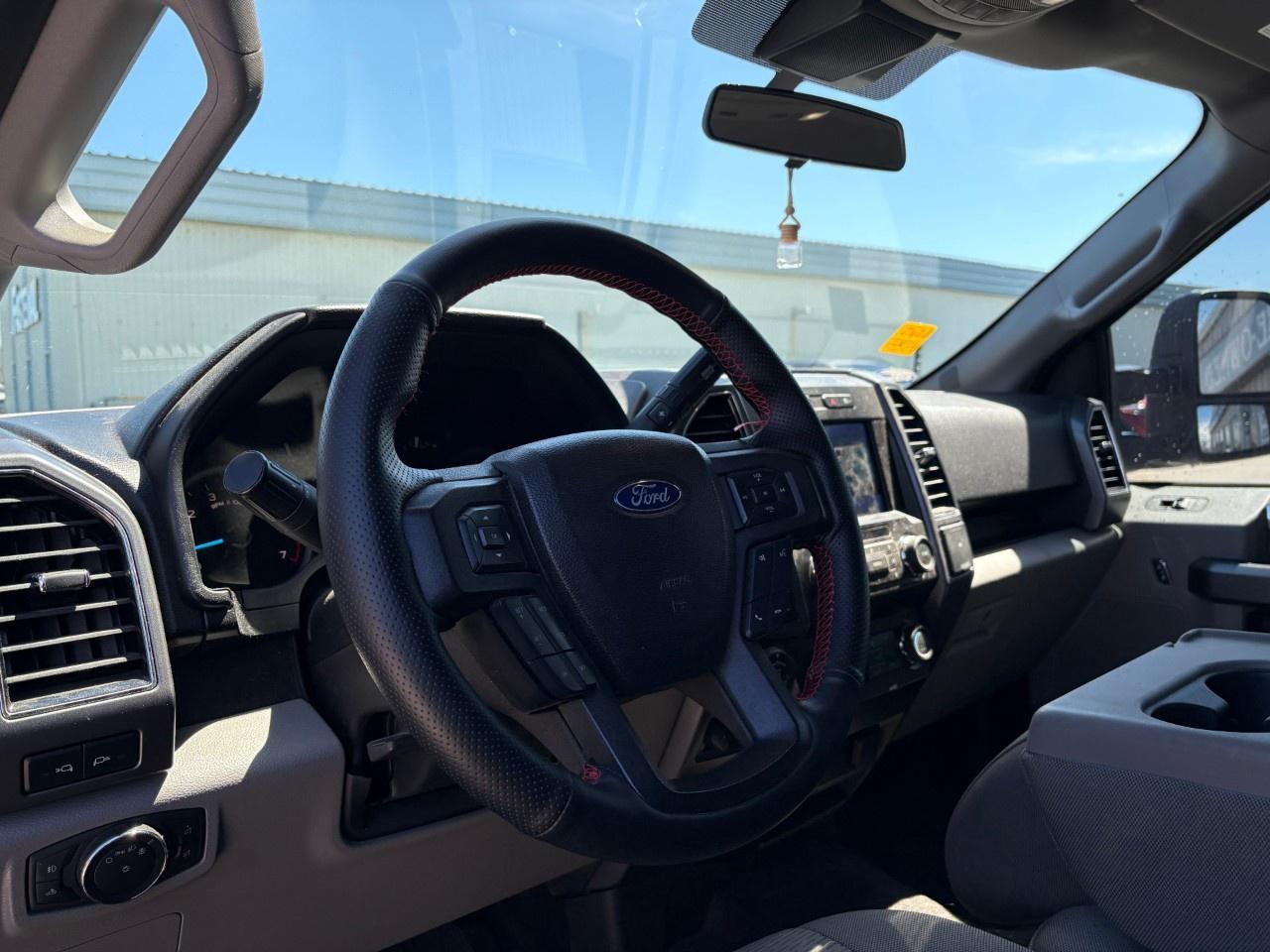 2020 Ford F-150  Photo