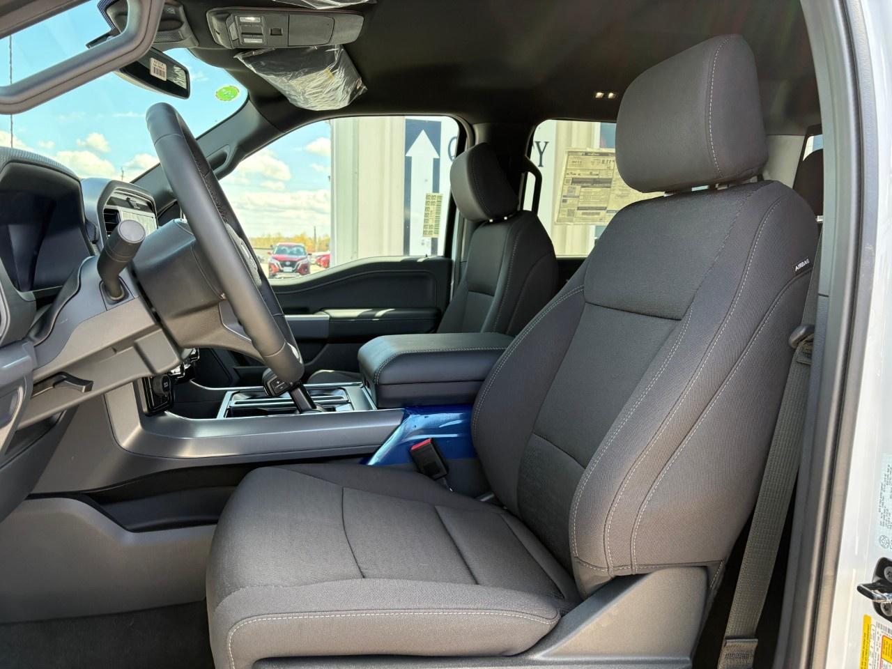 2026 Ford F-150 XLT 4WD SuperCrew 5.5' Box Photo
