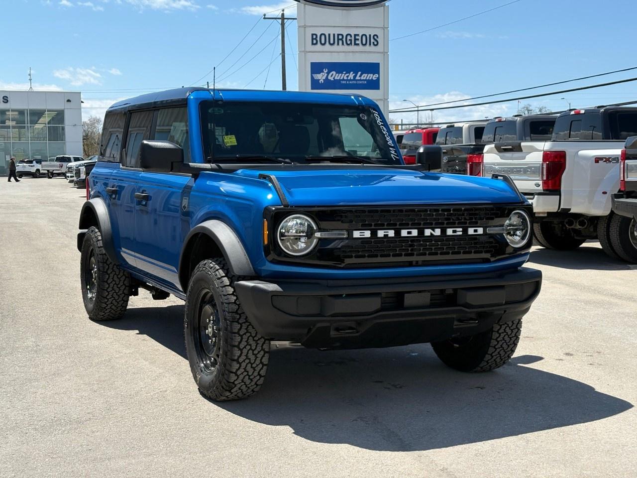 2026 Ford Bronco Big Bend 4 Door 4x4 Photo3