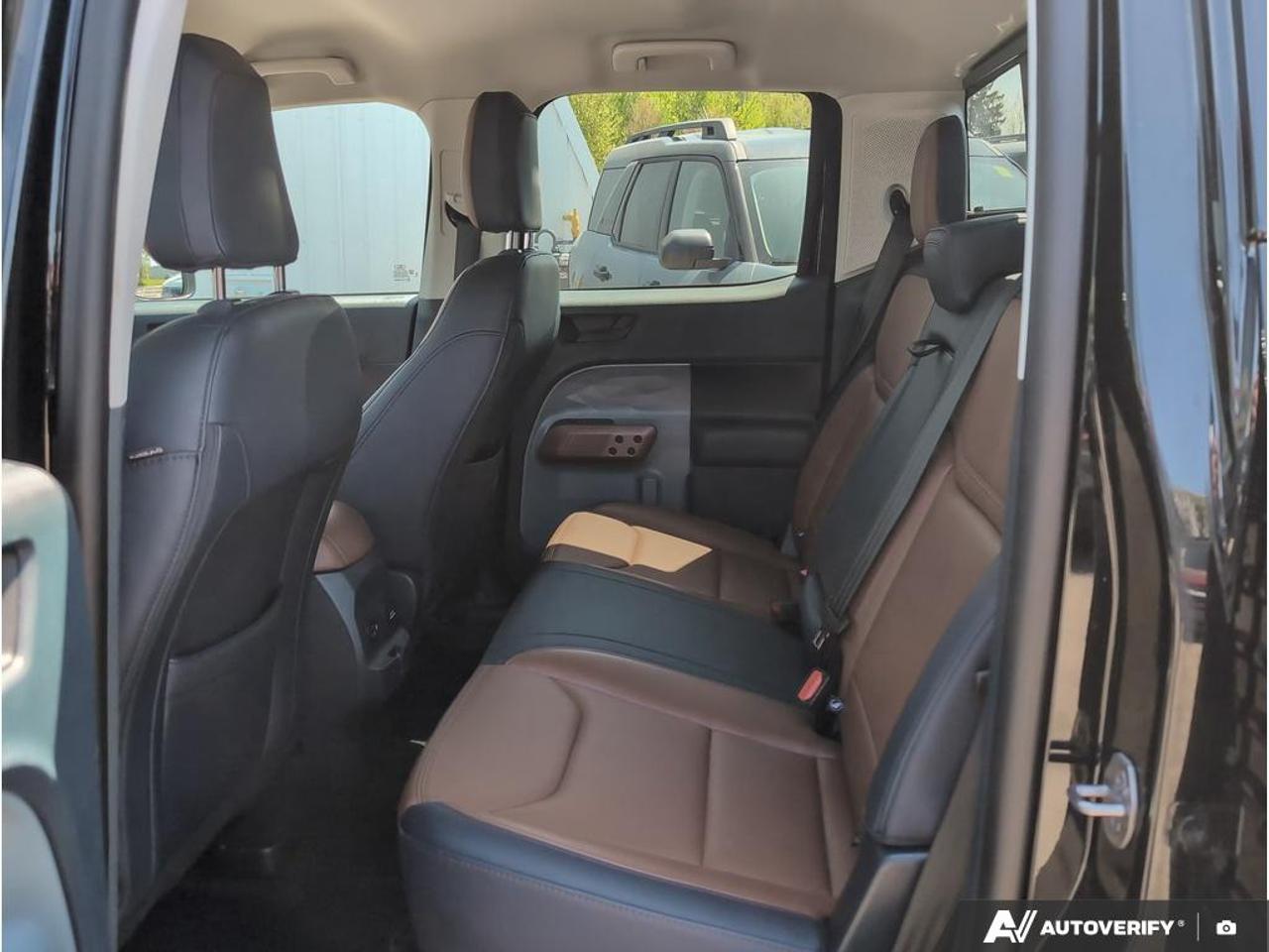 2024 Ford Maverick Lariat LARIAT LUX PKG | 4K TOEING | 2.0L Photo