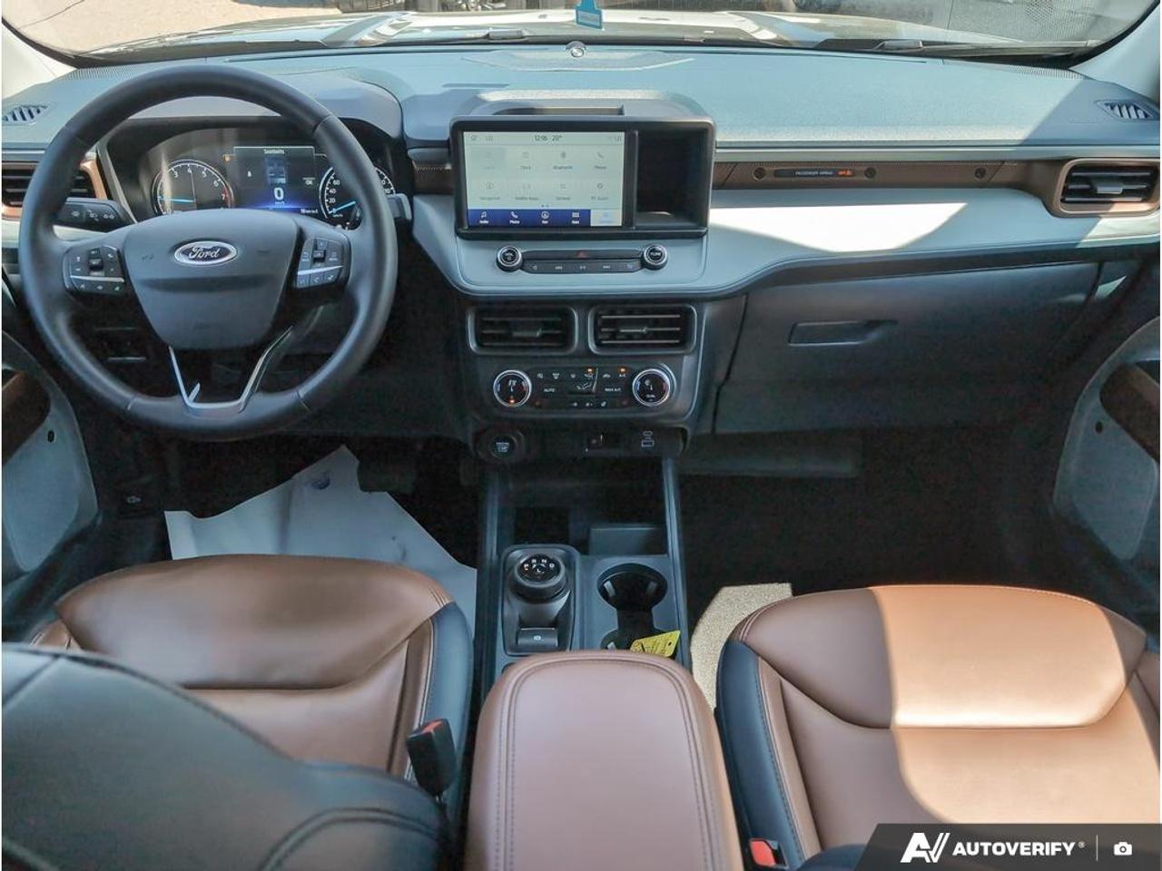 2024 Ford Maverick Lariat LARIAT LUX PKG | 4K TOEING | 2.0L Photo