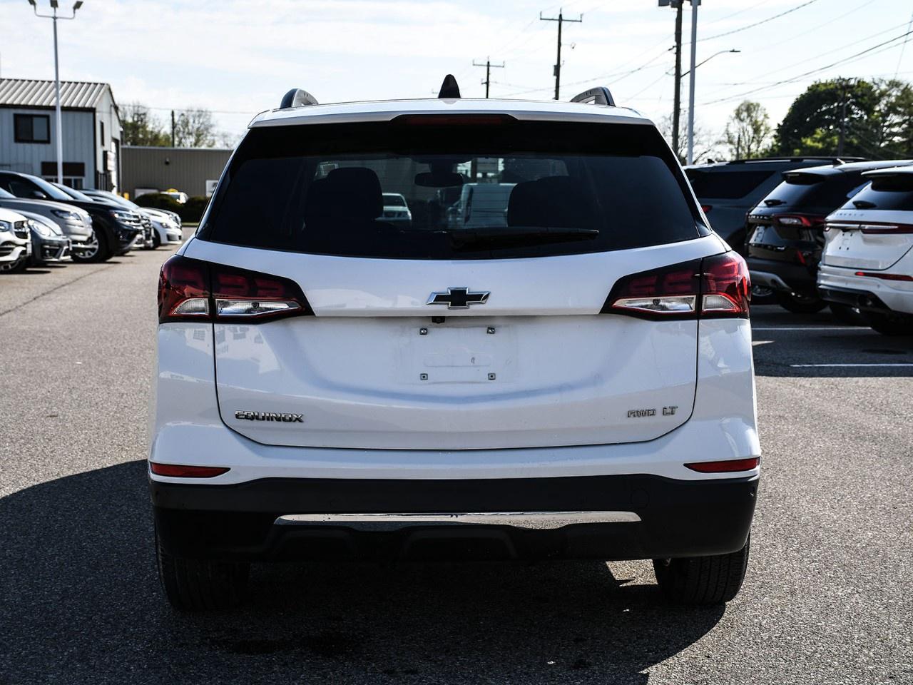 2022 Chevrolet Equinox AWD LT Photo3