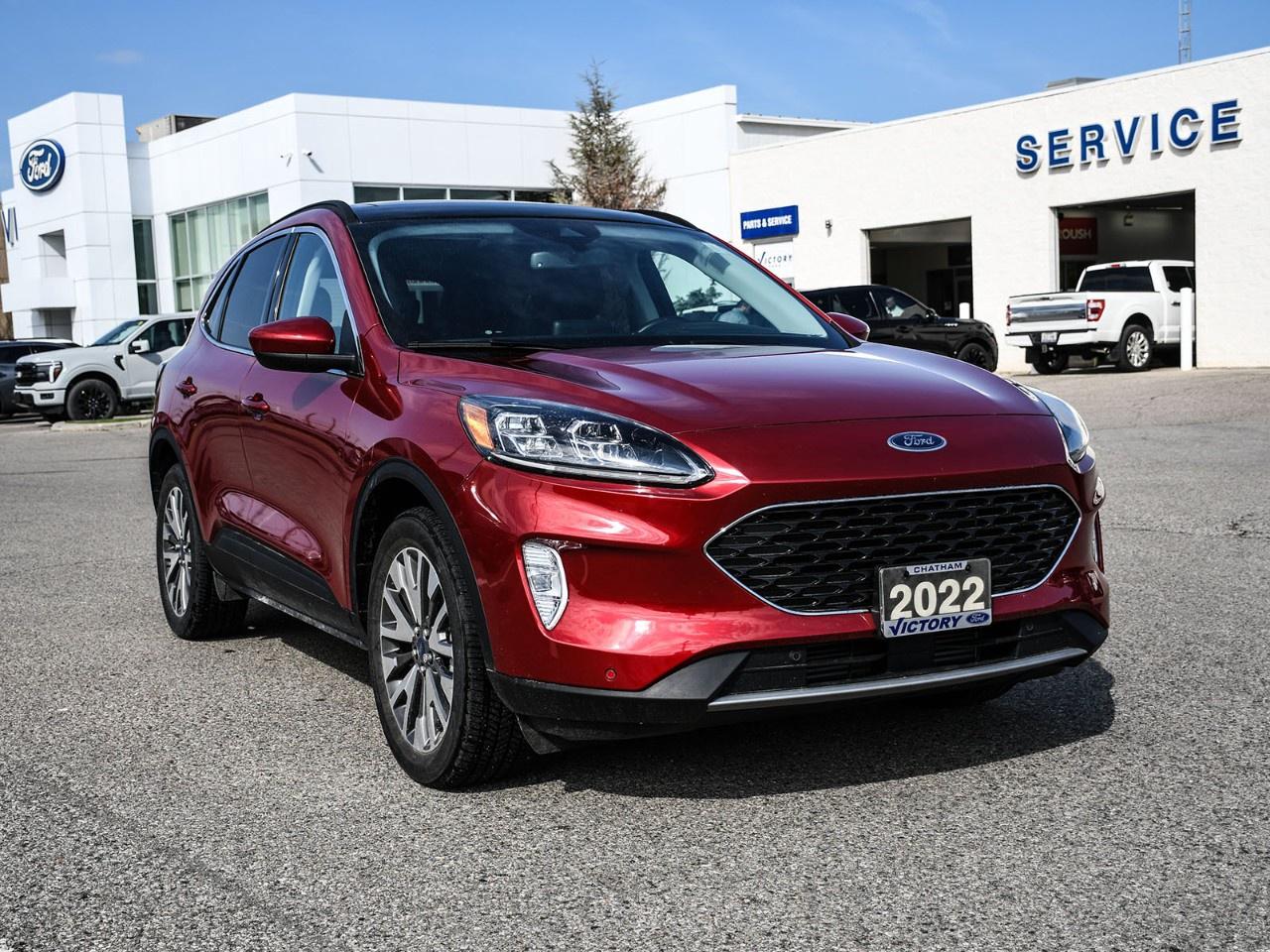 2022 Ford Escape Titanium AWD Photo