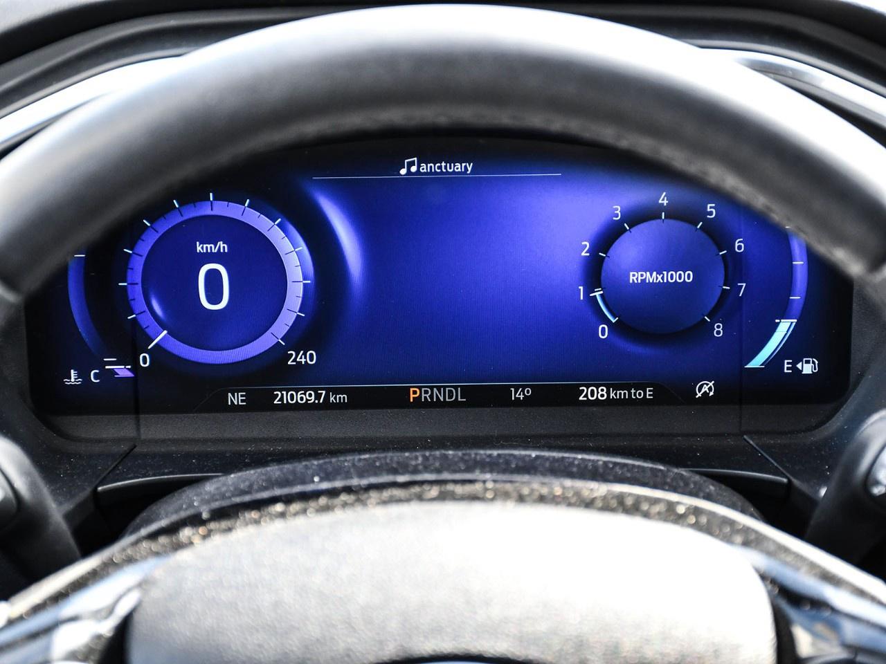 2022 Ford Escape Titanium AWD Photo