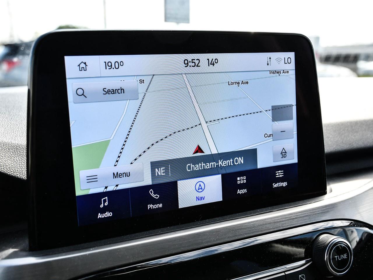 2022 Ford Escape Titanium AWD Photo