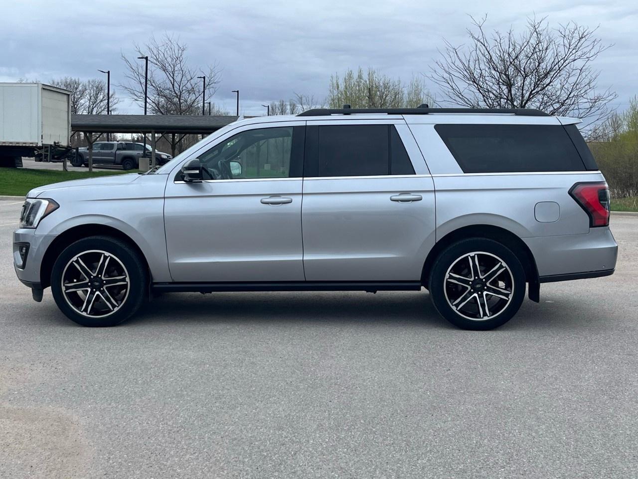 2021 Ford Expedition LIMITED MAX 4X4 Photo4