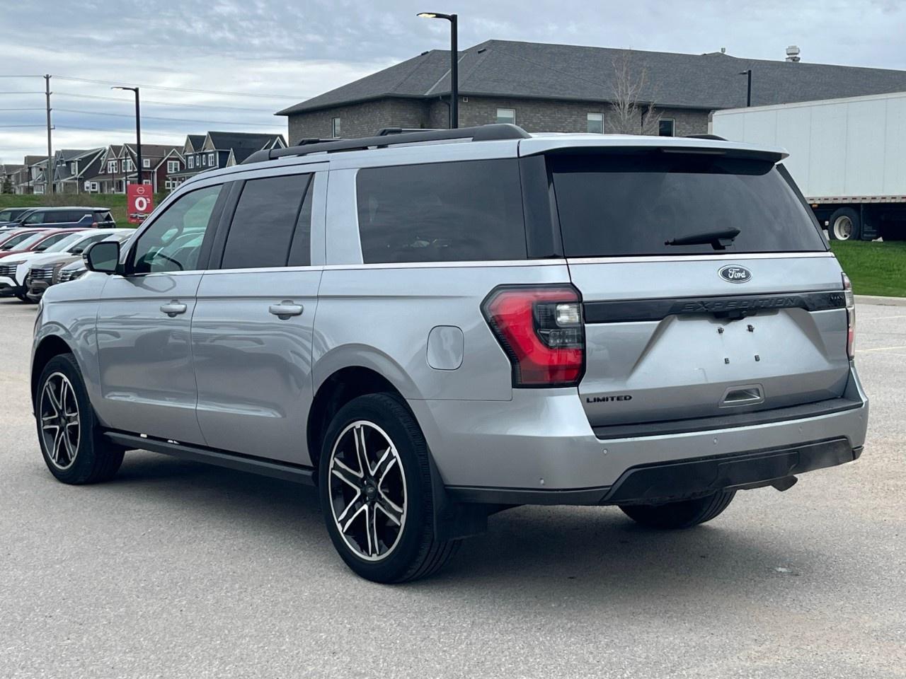 2021 Ford Expedition LIMITED MAX 4X4 Photo