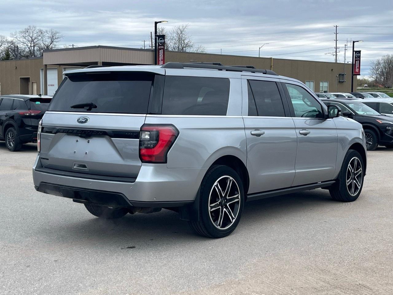 2021 Ford Expedition LIMITED MAX 4X4 Photo