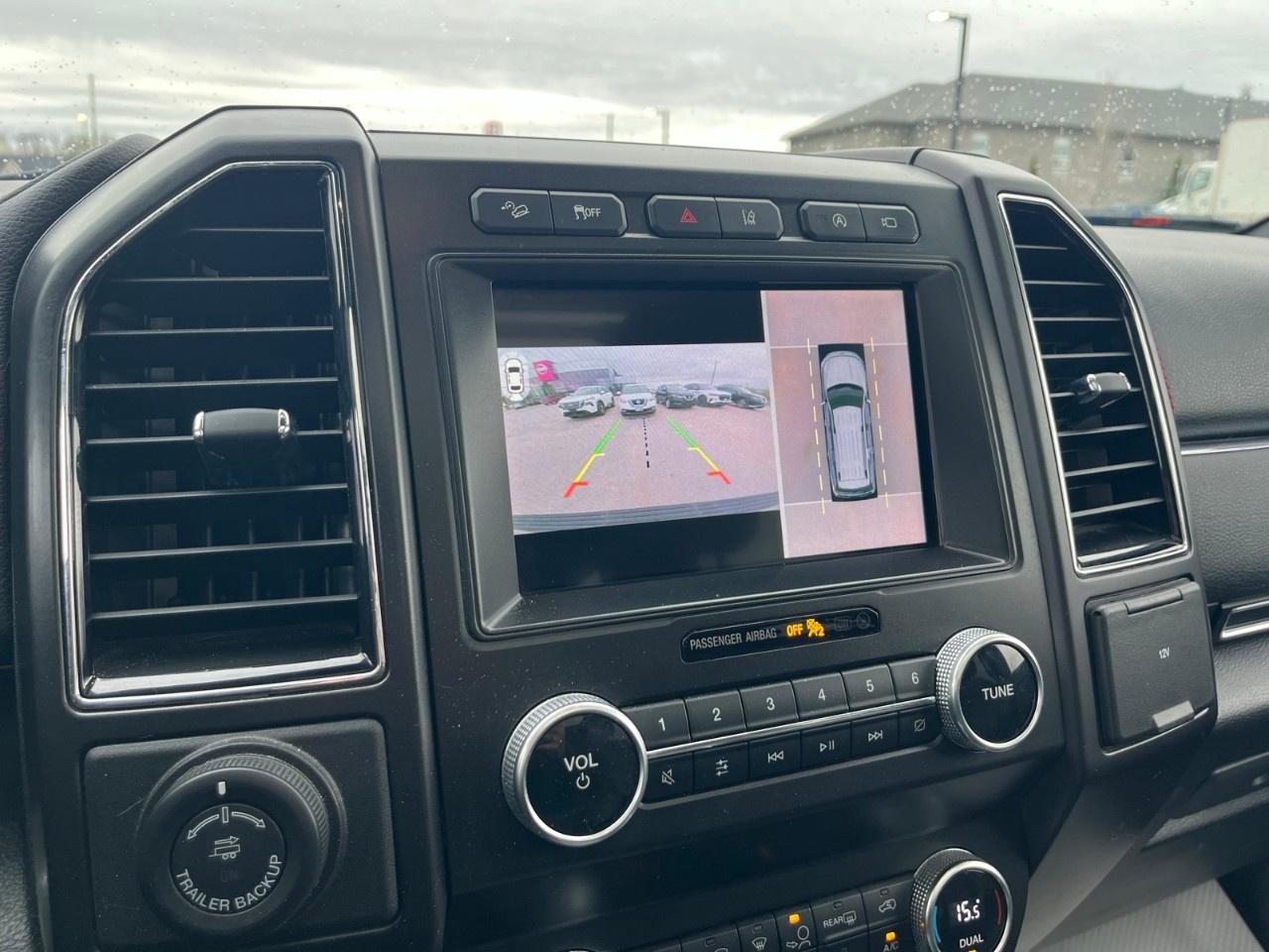 2021 Ford Expedition LIMITED MAX 4X4 Photo