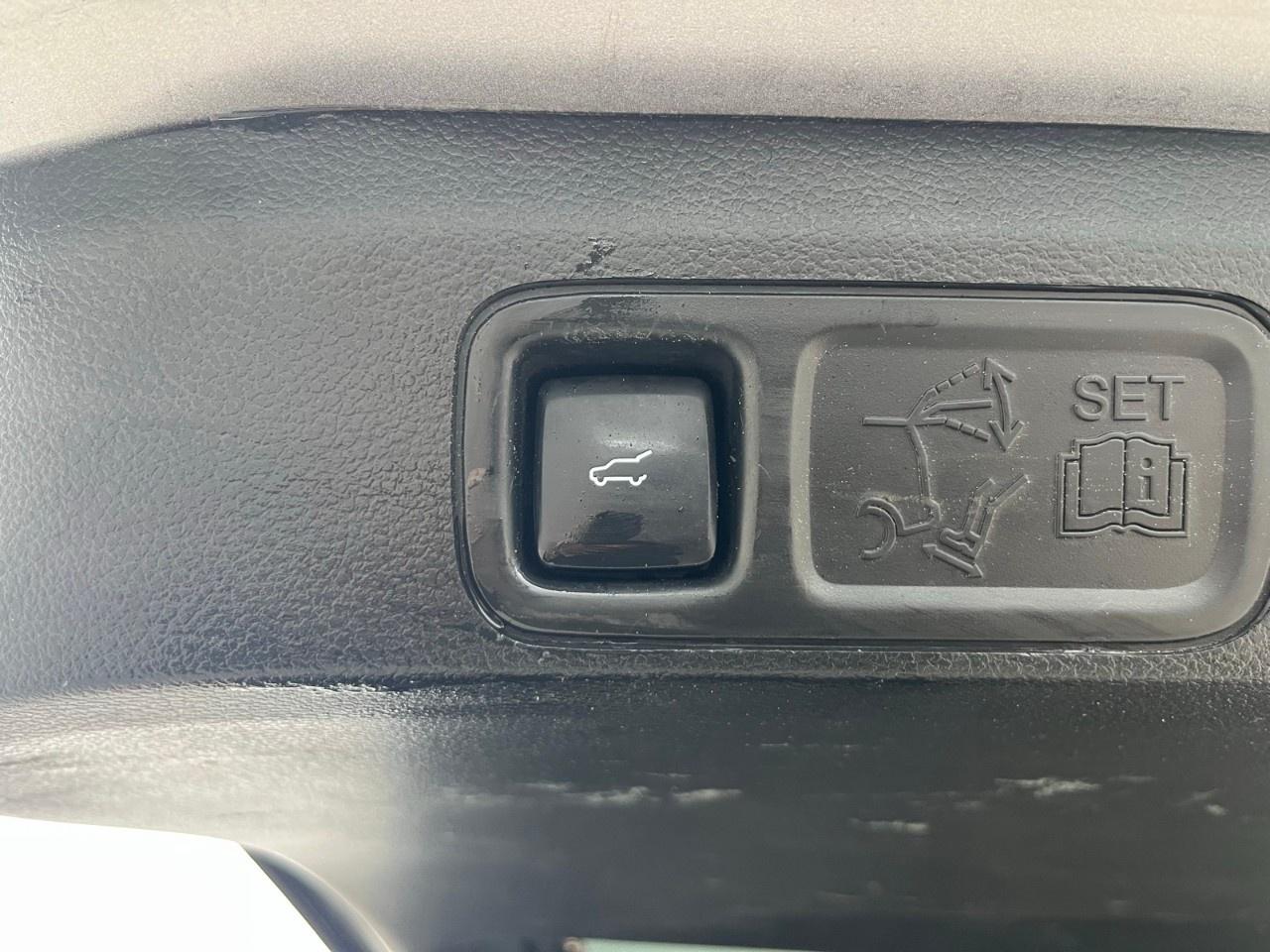 2021 Ford Expedition LIMITED MAX 4X4 Photo