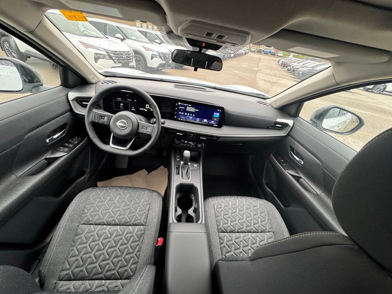 2026 Nissan Kicks SV AWD Photo