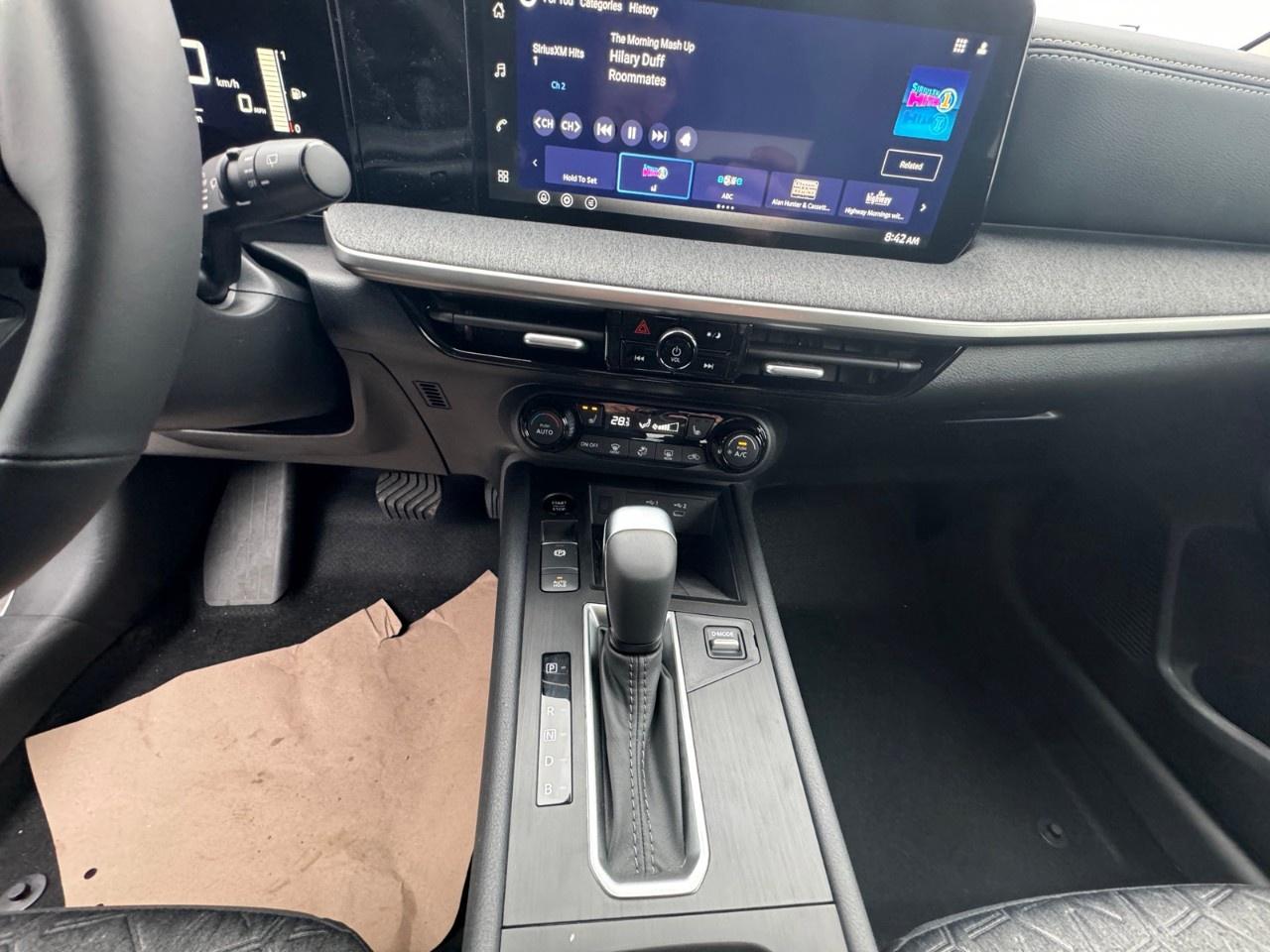 2026 Nissan Kicks SV AWD Photo
