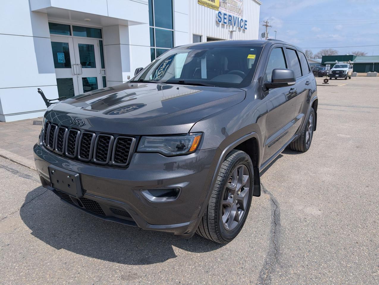 2021 Jeep Grand Cherokee 80th Anniversary Edition Photo1