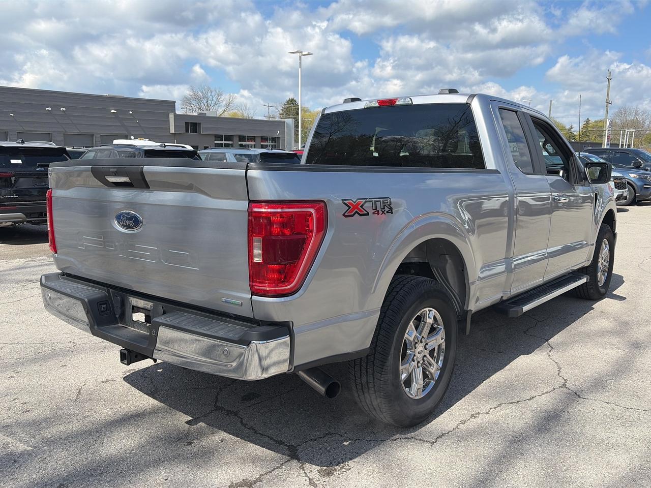 2021 Ford F-150 XLT 4WD SuperCab 6.5' Box Photo3
