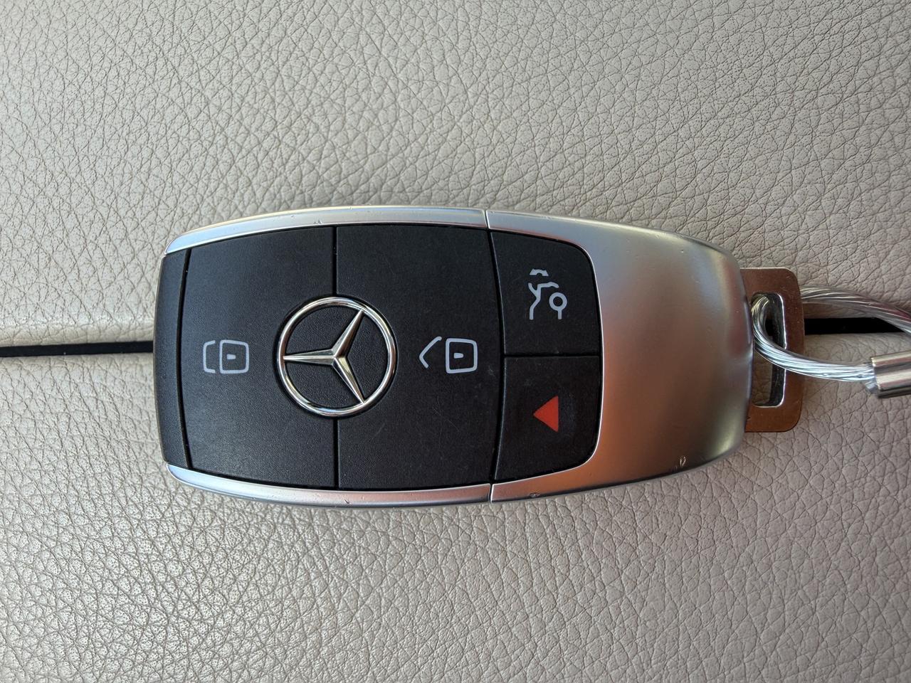 2020 Mercedes-Benz C-Class C 300 4MATIC Sedan Photo