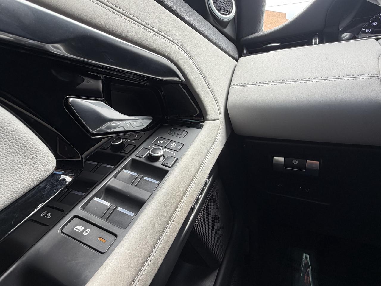 2020 Land Rover Evoque P250 First Edition Photo