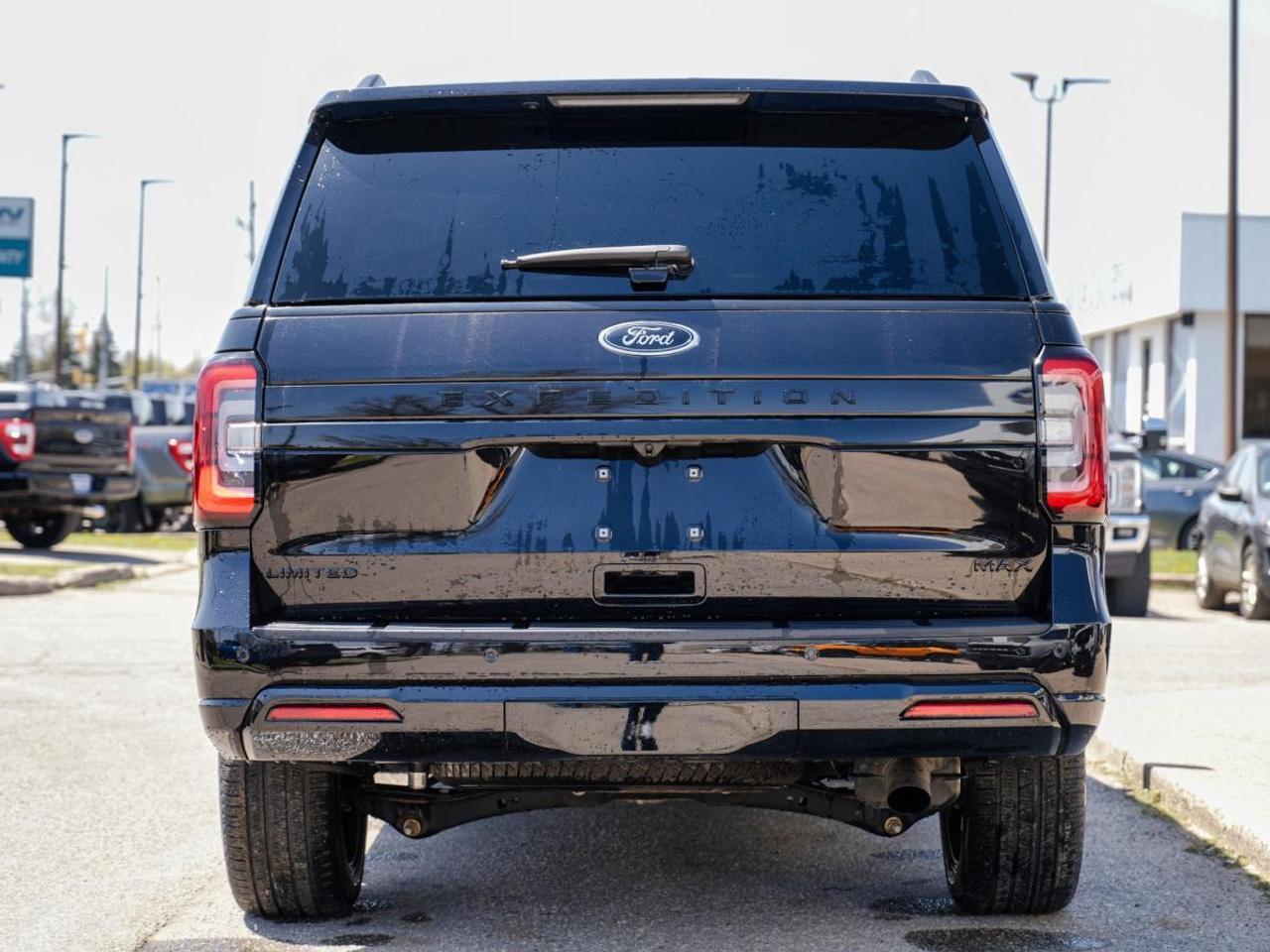 2024 Ford Expedition Limited Max 4x4 | FULL SIZED SUV | 8 PASS | LEATHE Photo