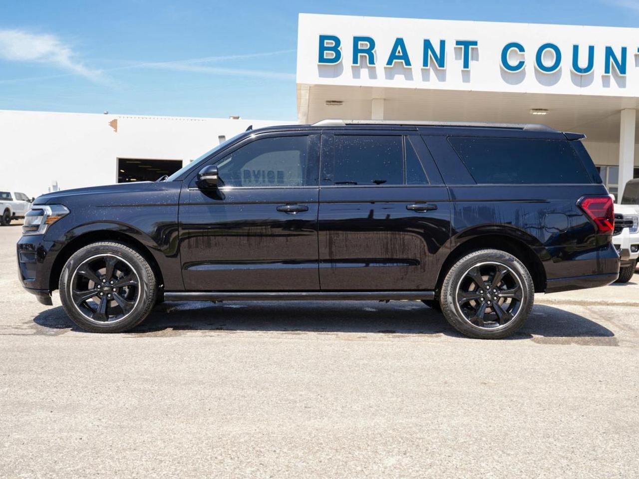 2024 Ford Expedition Limited Max 4x4 | FULL SIZED SUV | 8 PASS | LEATHE Photo2