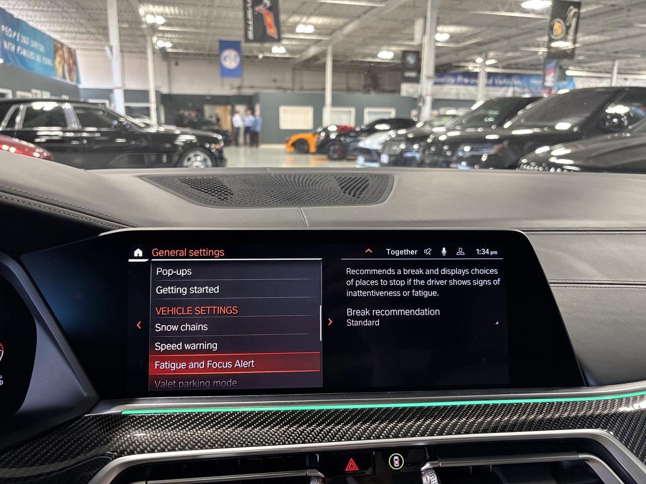 2020 BMW X6 M50i|xDrive|TWINTURBOV8|MATTEWRAP|WHITELEATHER|HUD Photo