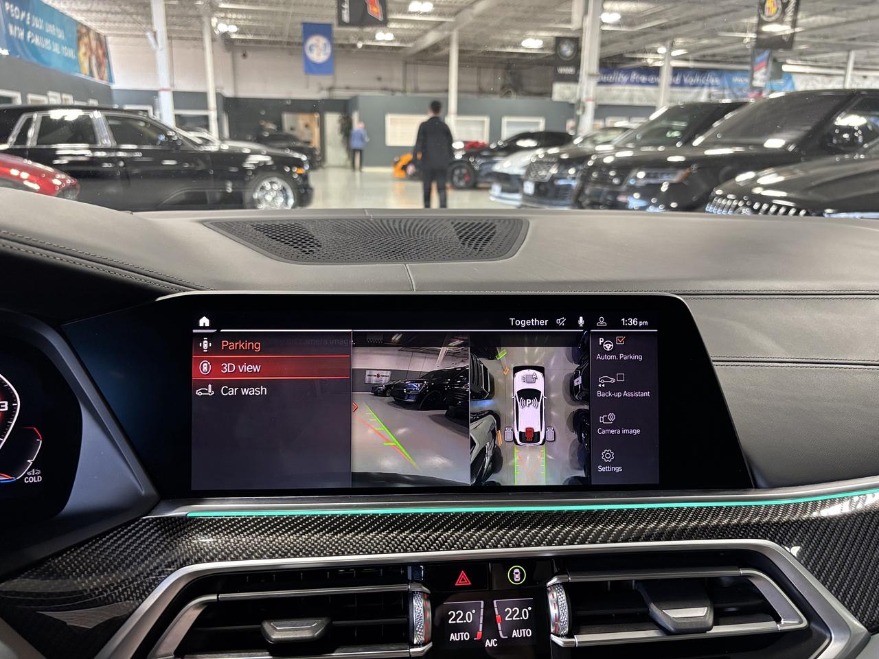 2020 BMW X6 M50i|xDrive|TWINTURBOV8|MATTEWRAP|WHITELEATHER|HUD Photo