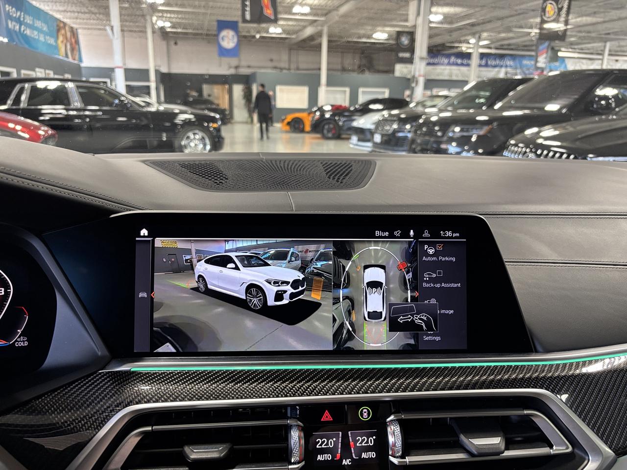 2020 BMW X6 M50i|xDrive|TWINTURBOV8|MATTEWRAP|WHITELEATHER|HUD Photo