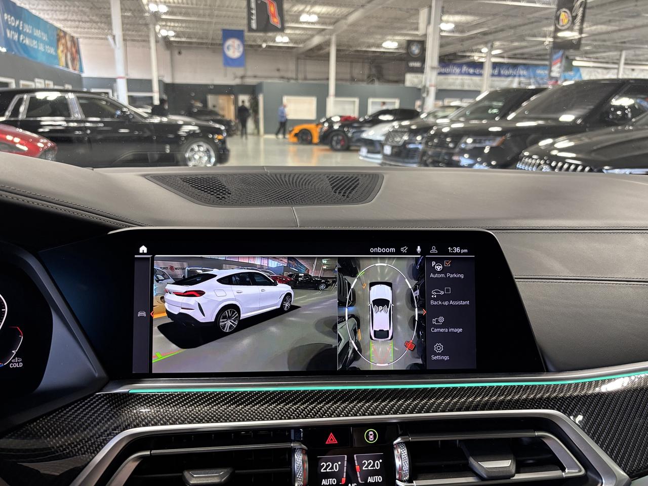 2020 BMW X6 M50i|xDrive|TWINTURBOV8|MATTEWRAP|WHITELEATHER|HUD Photo