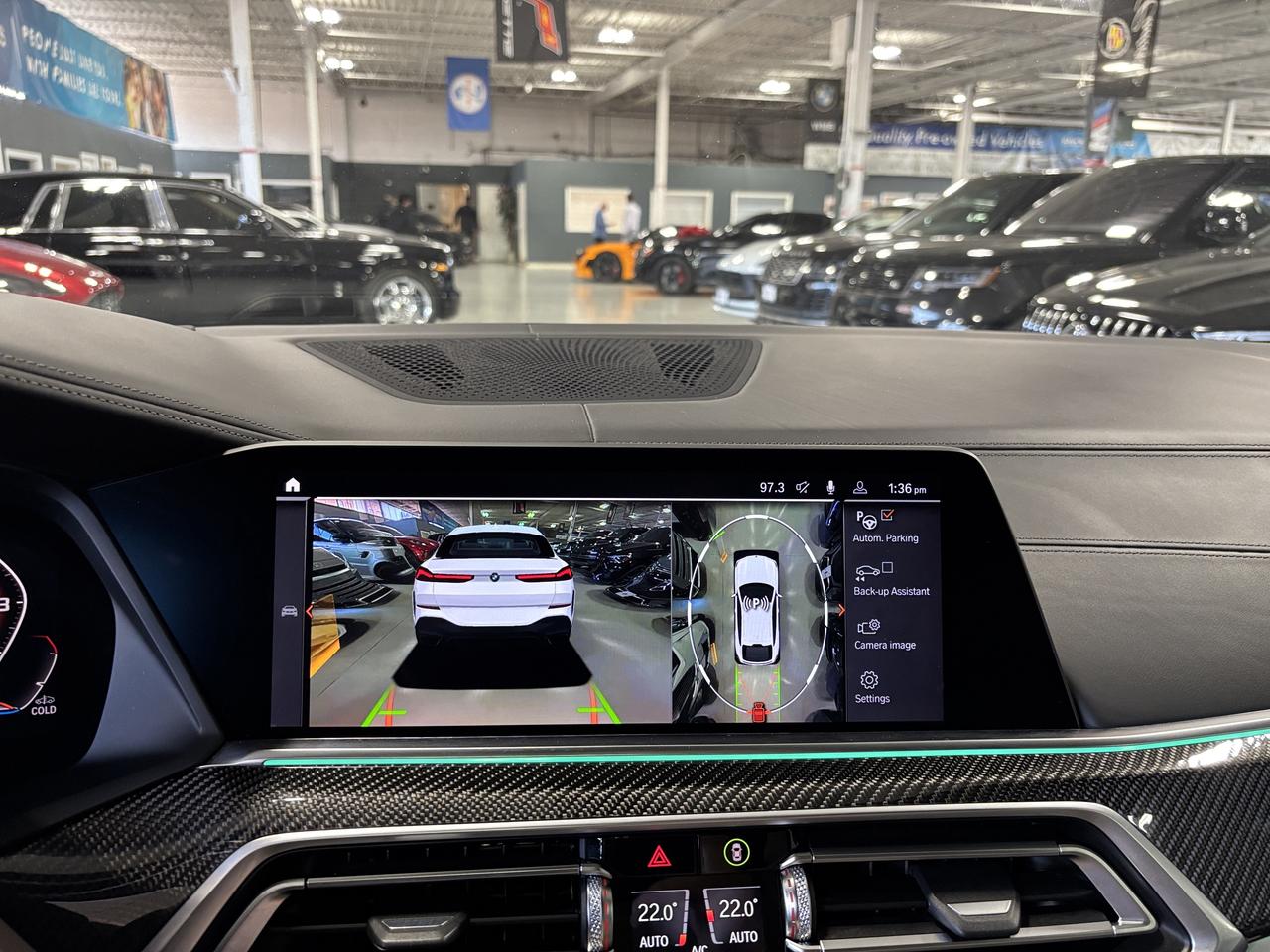 2020 BMW X6 M50i|xDrive|TWINTURBOV8|MATTEWRAP|WHITELEATHER|HUD Photo