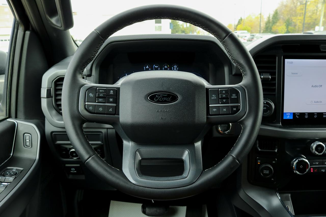 2025 Ford F-150 XLT 4WD SuperCrew 5.5' Box | NAVIGATION | Photo
