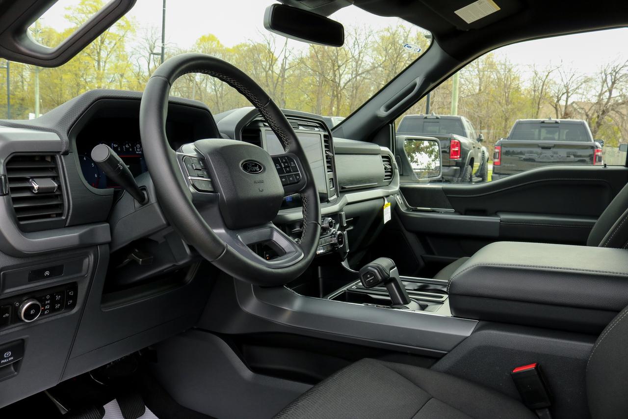 2025 Ford F-150 XLT 4WD SuperCrew 5.5' Box | NAVIGATION | Photo