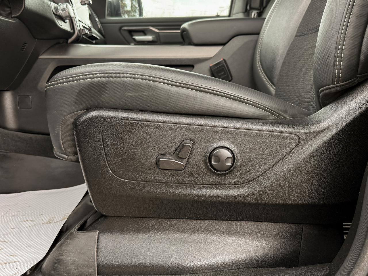 2024 RAM 1500 Sport 4x4 Crew Cab 6'4  Box 1 KEY  | NAVIGATION | Photo