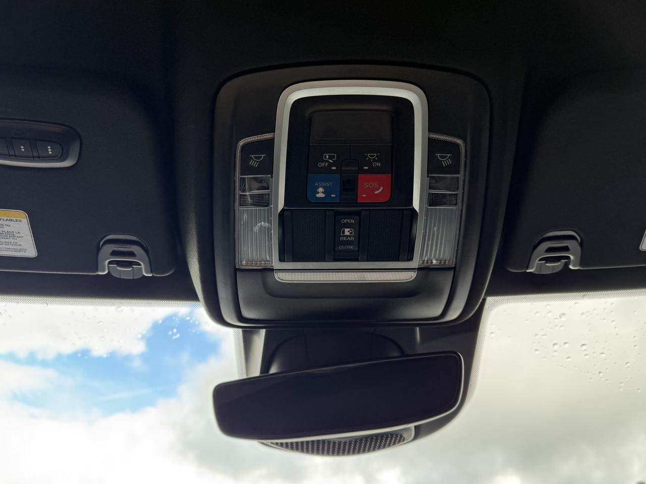 2024 RAM 1500 Sport 4x4 Crew Cab 6'4  Box 1 KEY  | NAVIGATION | Photo