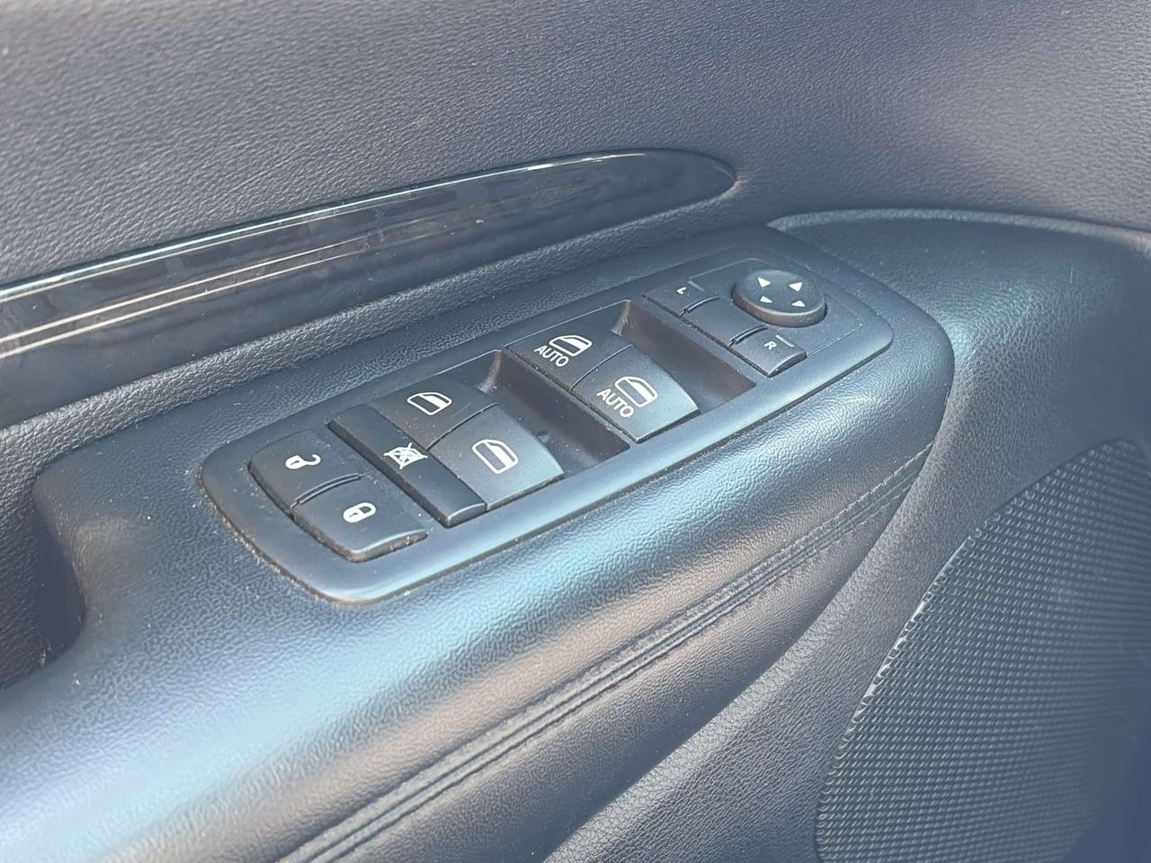 2015 Dodge Durango LIMITED, HEATED LEATHER, SUNROOF, REMOTE START! - Photo #16
