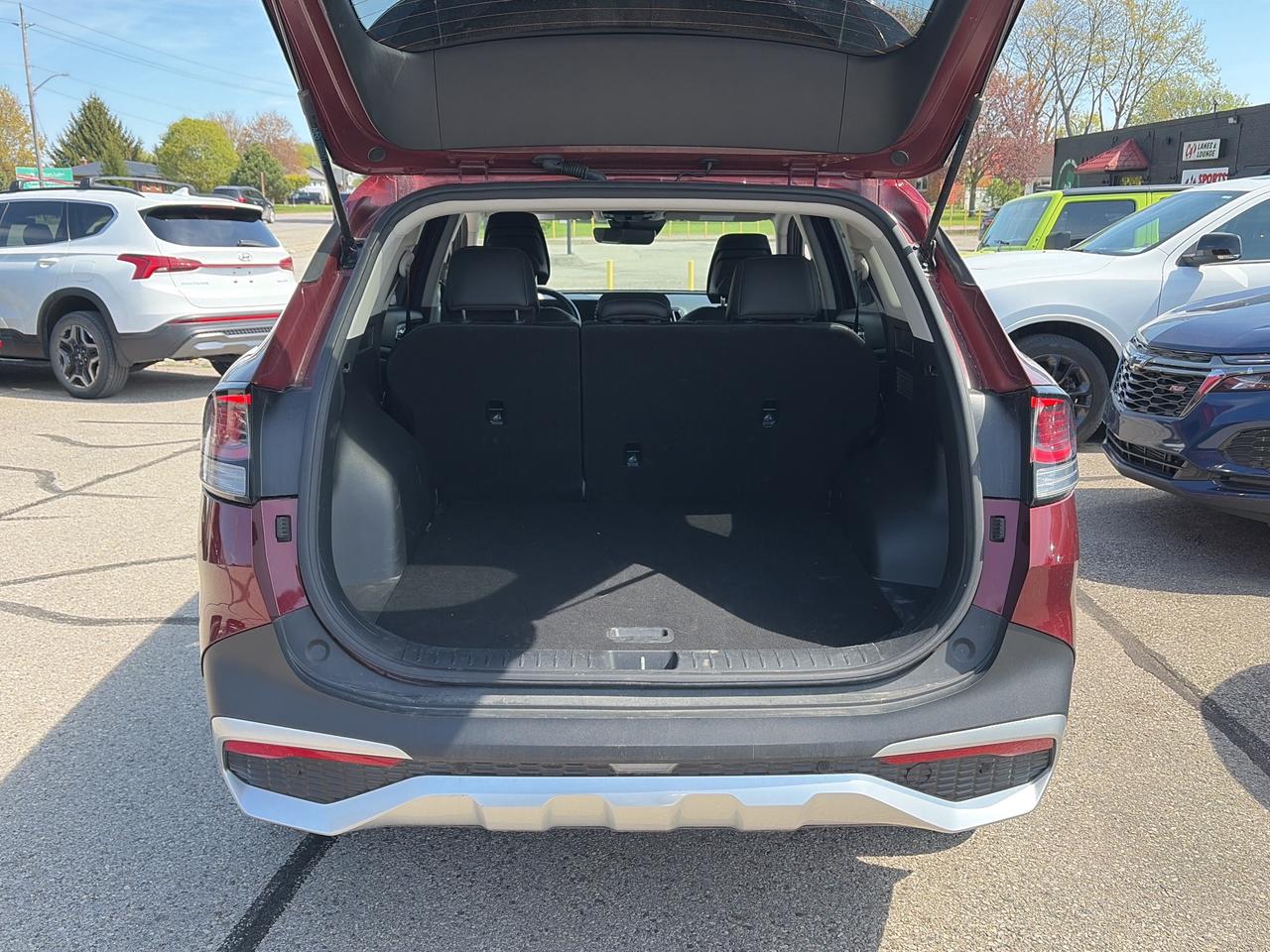 2023 Kia Sportage EX AWD, LEATHER, SUNROOF, REMOTE START! - Photo #6