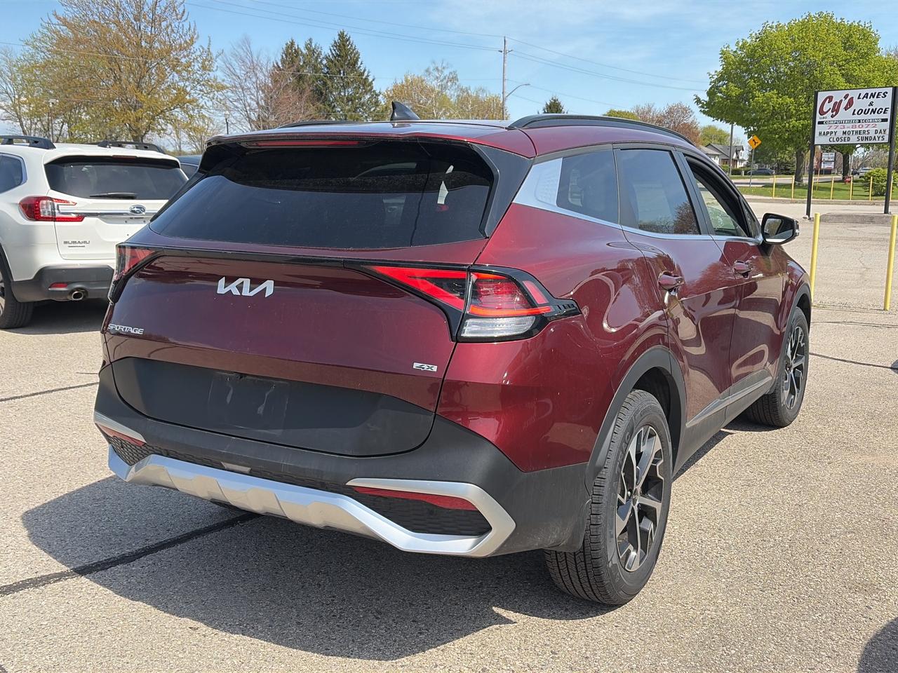 2023 Kia Sportage EX AWD, LEATHER, SUNROOF, REMOTE START! Photo