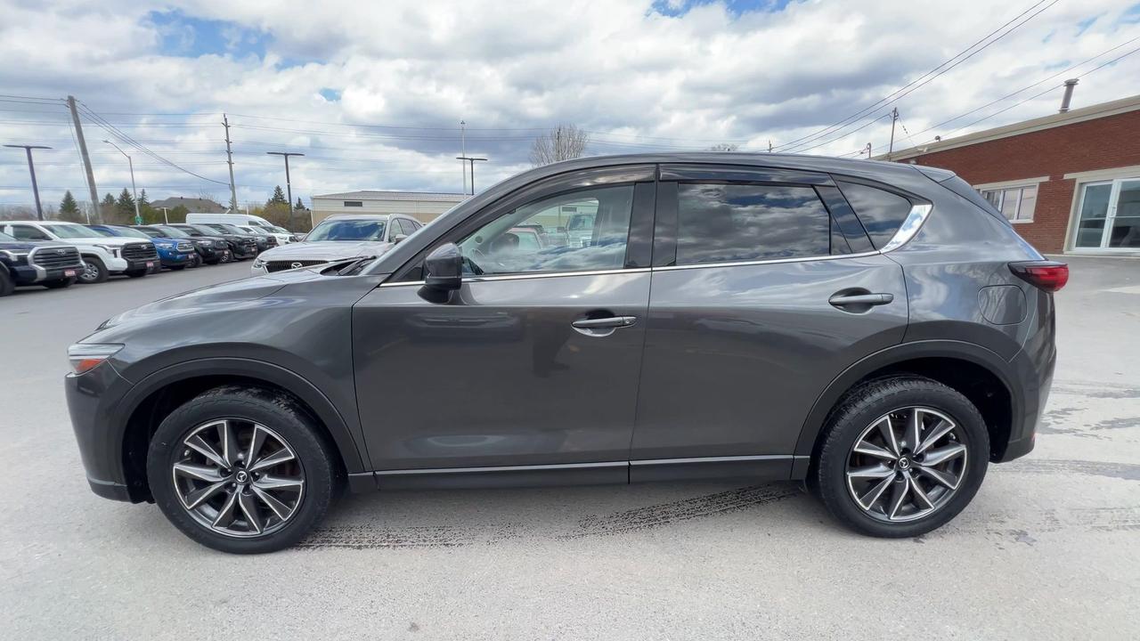 2017 Mazda CX-5 GT AWD | HTD LEATHER | SUNROOF | HUD | ALLOYS Photo
