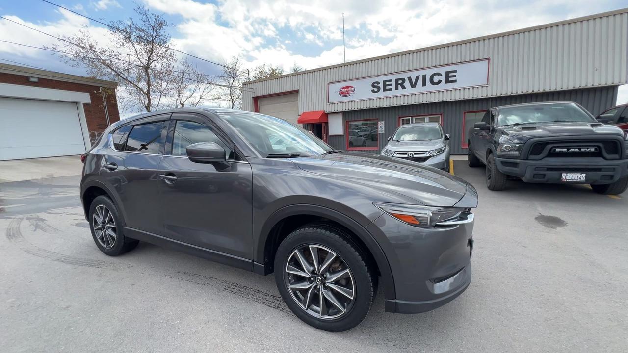 2017 Mazda CX-5 GT AWD | HTD LEATHER | SUNROOF | HUD | ALLOYS Photo