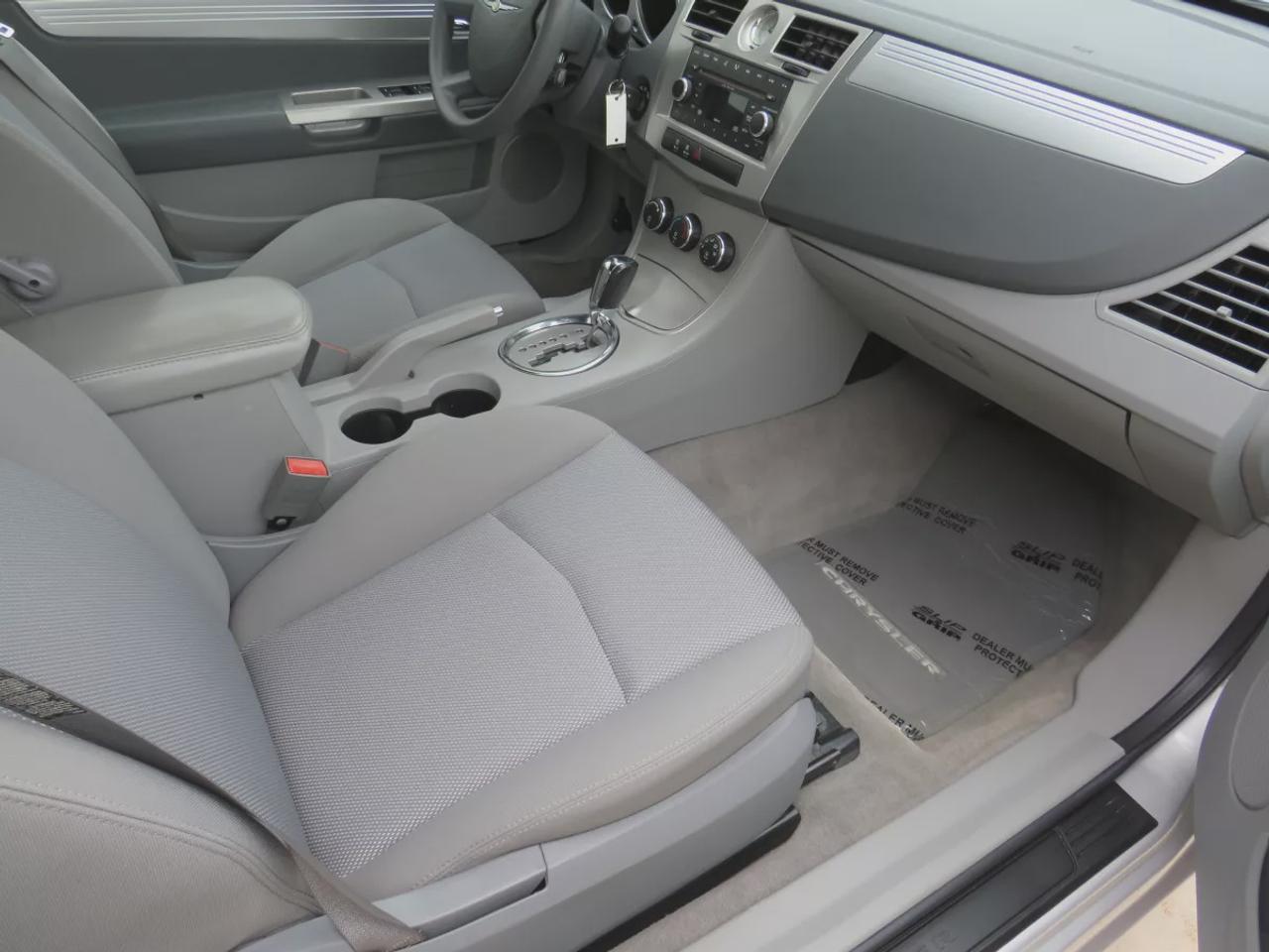 2008 Chrysler Sebring Touring | Safety Certified | Convertible!! | Low KM!! | Cruise Control | CD Player | Photo