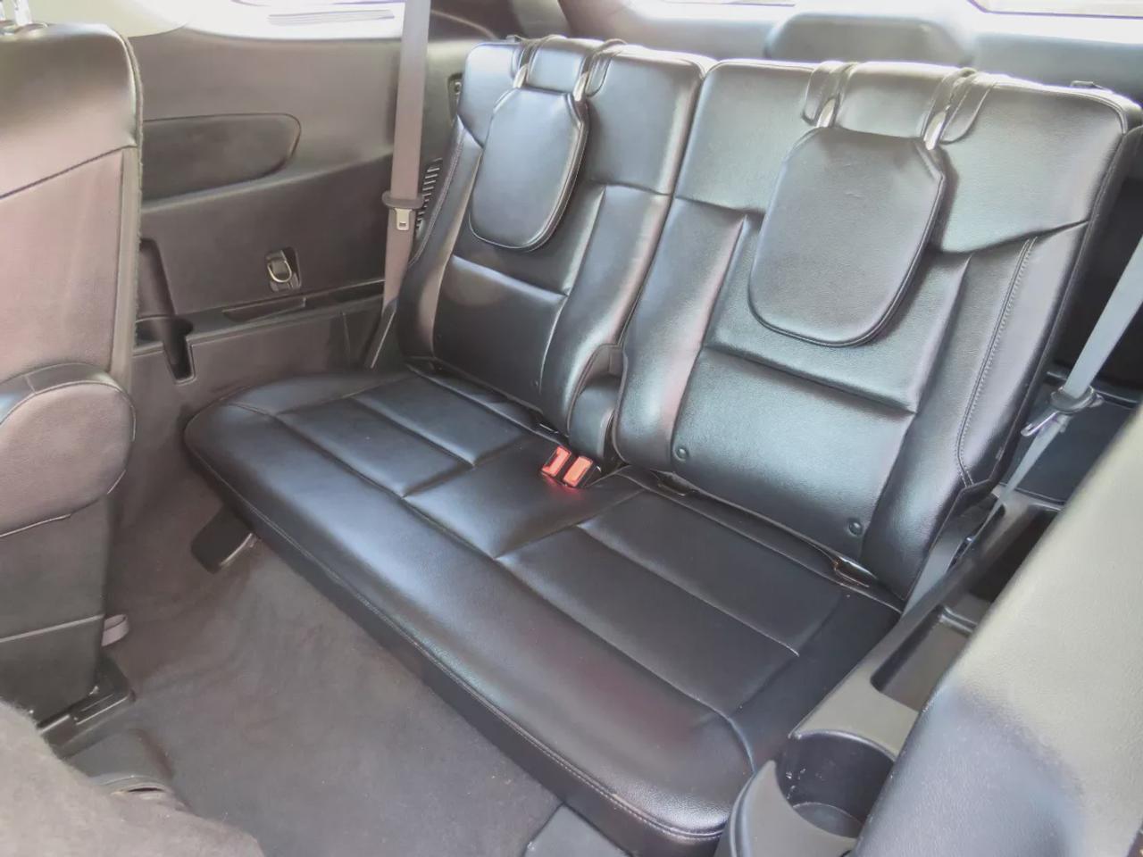 2021 Ford Explorer Limited | Clean Carfax Report | 6 Passenger | Tints | Trailer Hitch | Navigation | Leather | Power Tailgate | Photo
