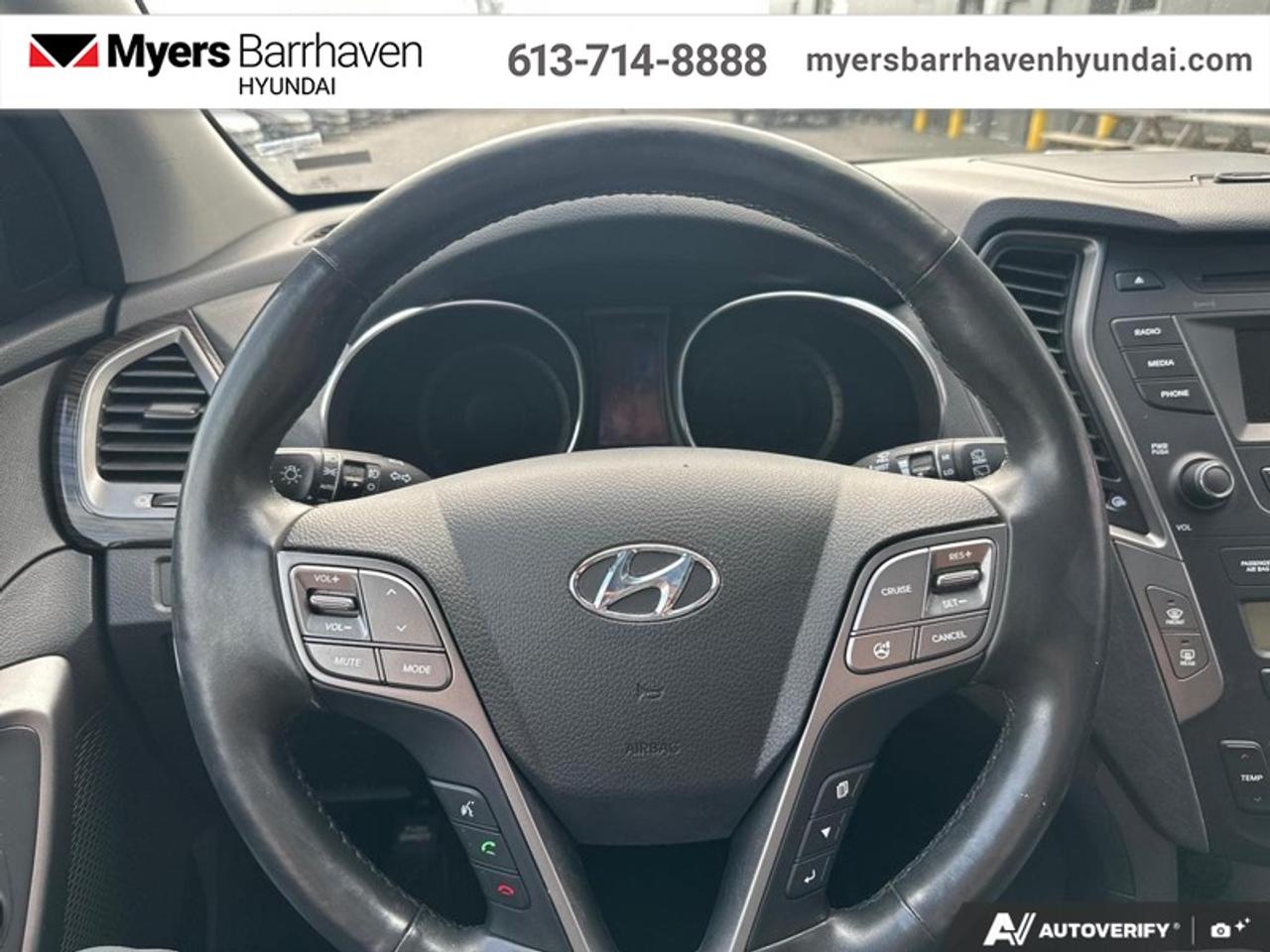 2014 Hyundai Santa Fe SPORT Photo