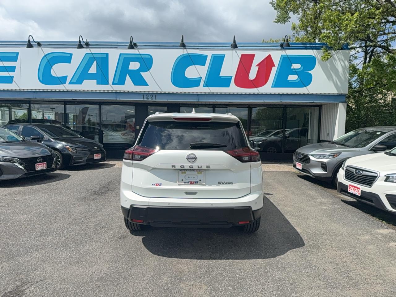 2024 Nissan Rogue SV MOONROOF