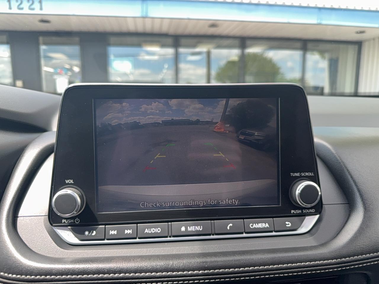 2024 Nissan Rogue SV MOONROOF