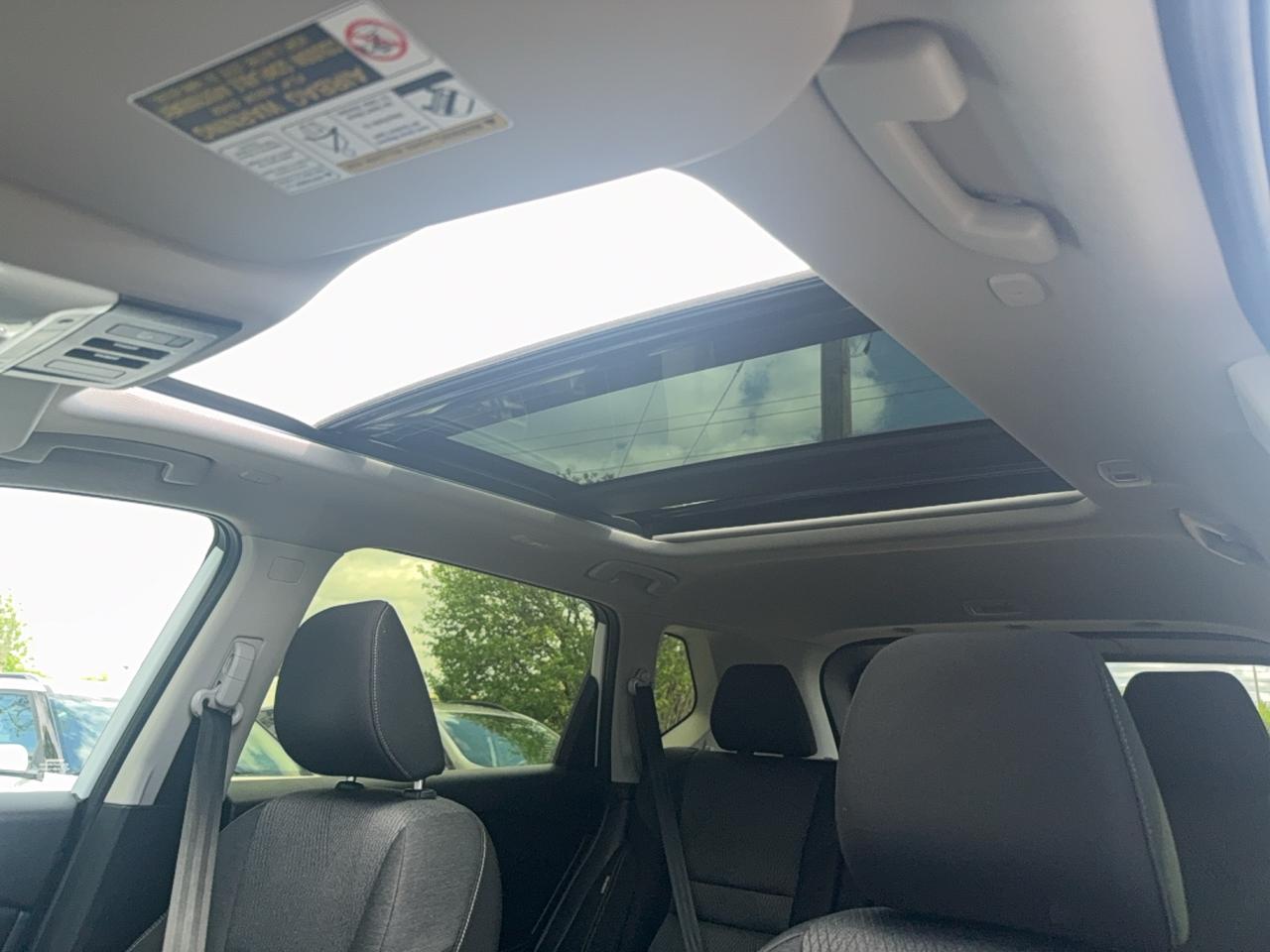 2024 Nissan Rogue SV MOONROOF
