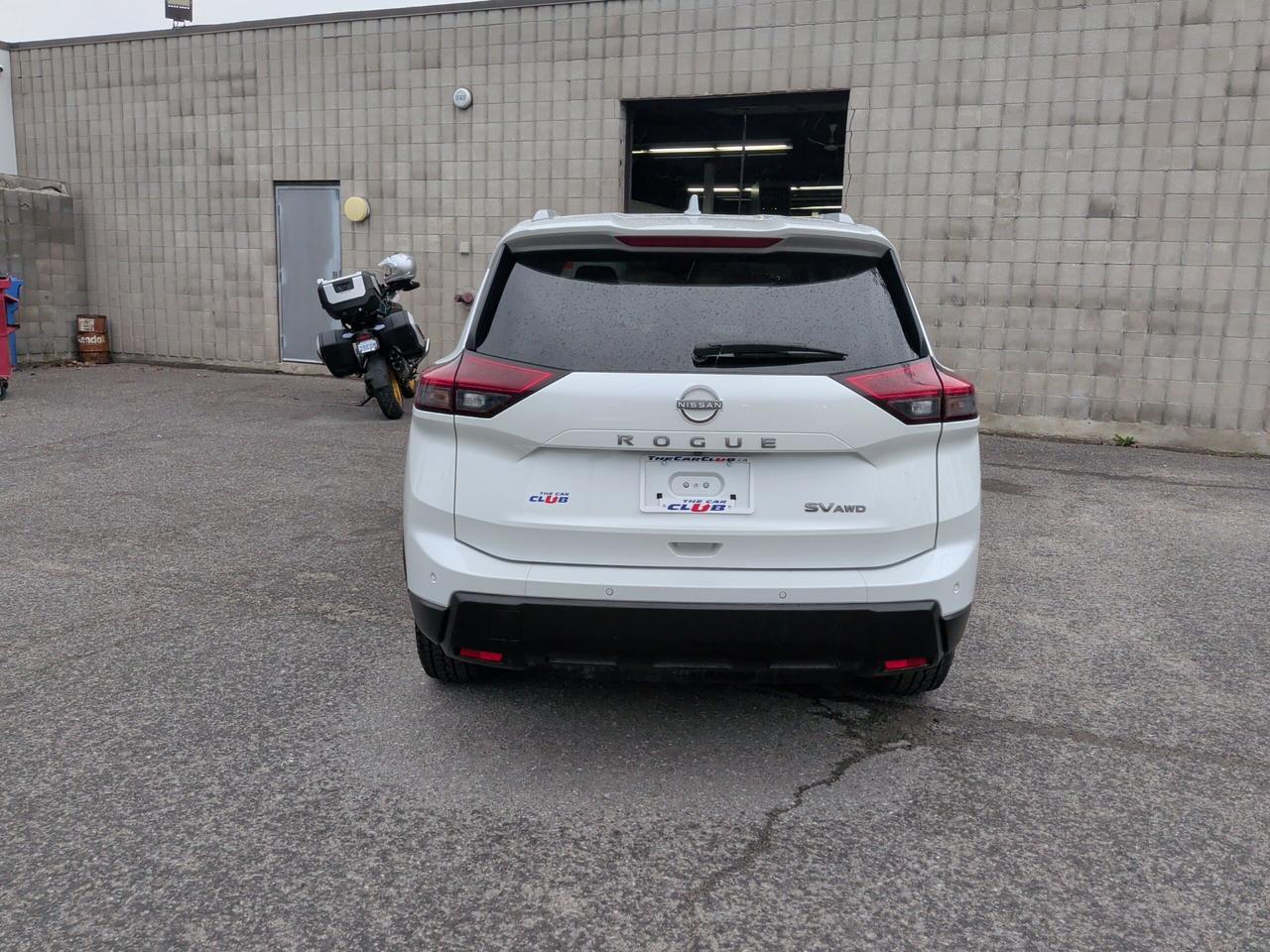 2024 Nissan Rogue SV MOONROOF