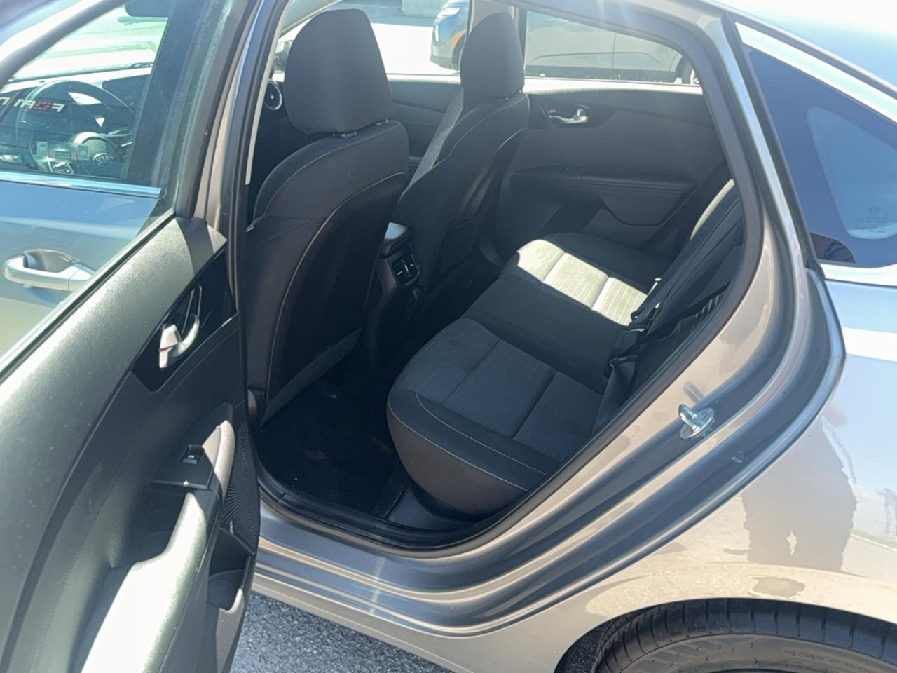 2021 Kia Forte EX Photo