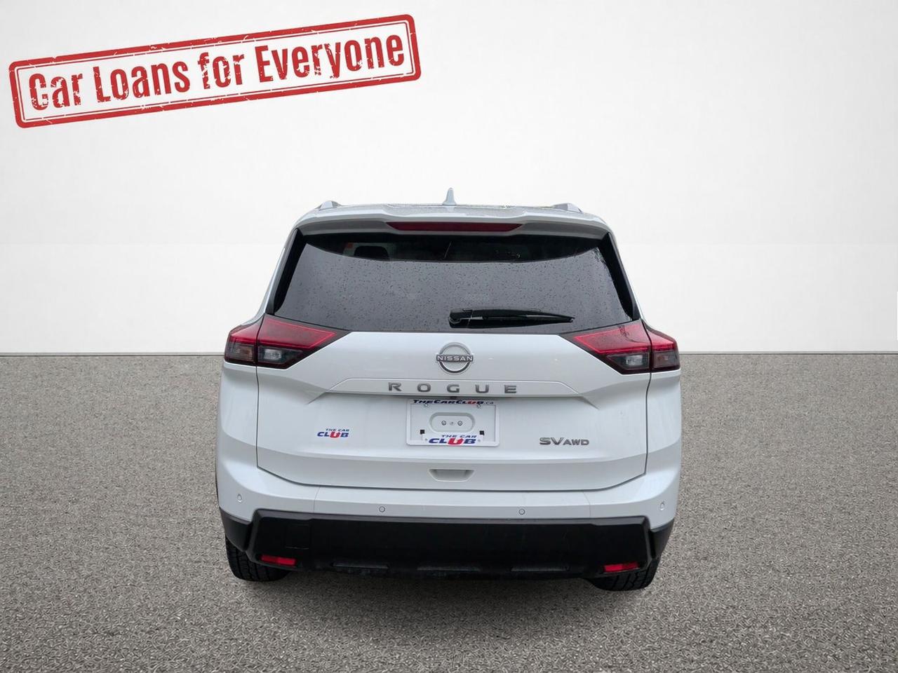 2024 Nissan Rogue SV MOONROOF Photo3