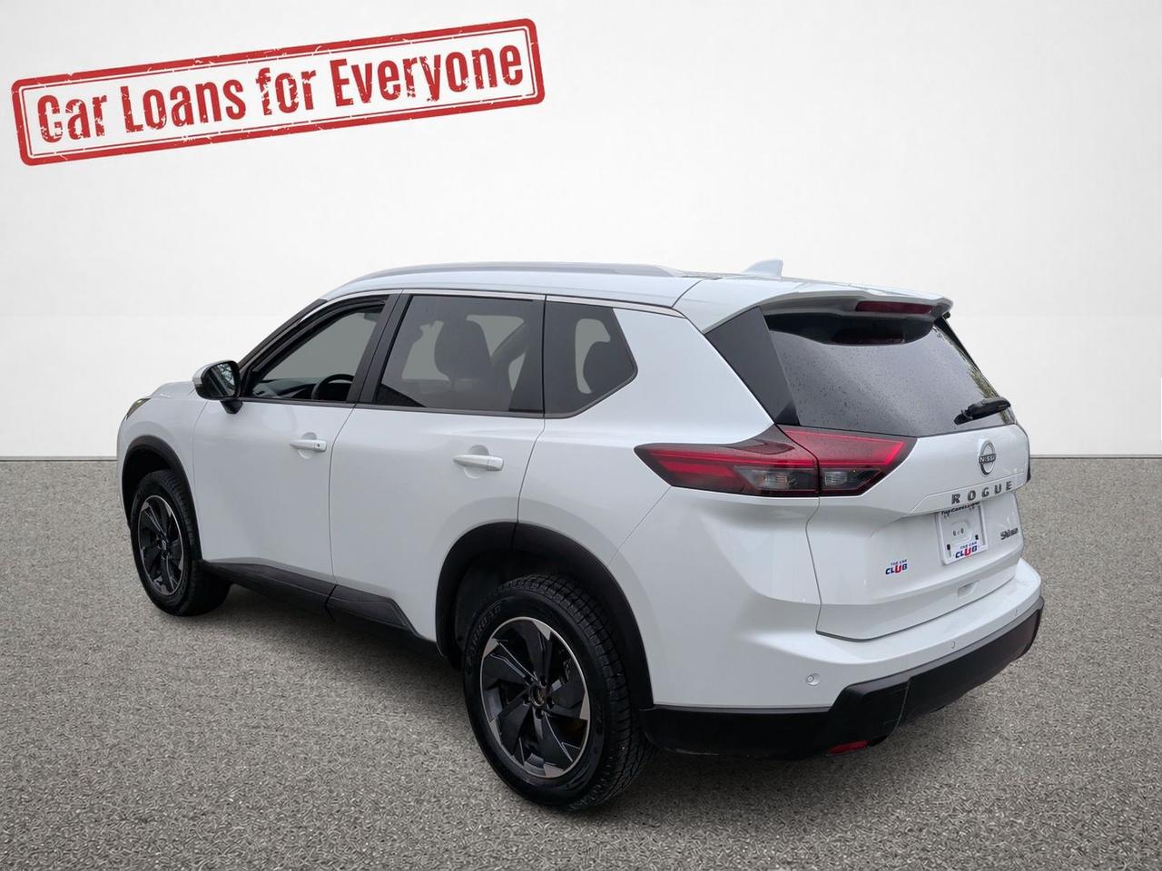 2024 Nissan Rogue SV MOONROOF